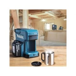 Divers Accessoires MAKITA Machine à Café 12/18V Solo - DCM501Z -Divers Accessoires Soldes makita machine a cafe 12 18v solo dcm501z 1